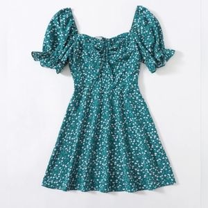 Beautiful Flattering Floral Dress